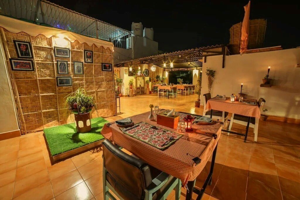 Фотографія Buddha Tasty Family Bar & Restaurant & Hotel Arambol (ex. Buddha Tasty, Budha Tasty) 2*